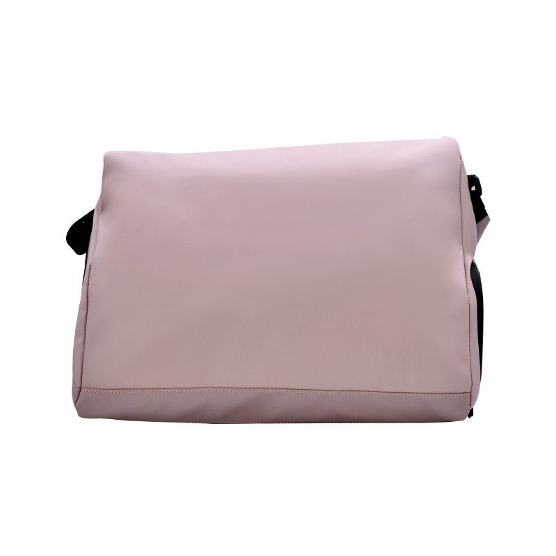 Versatile tote bag for yoga and gym