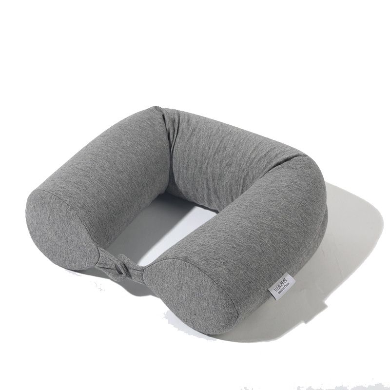 Ergonomic twist memory foam pillow