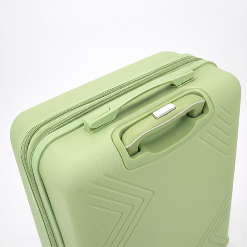 Custom-made anti-theft rolling luggage set